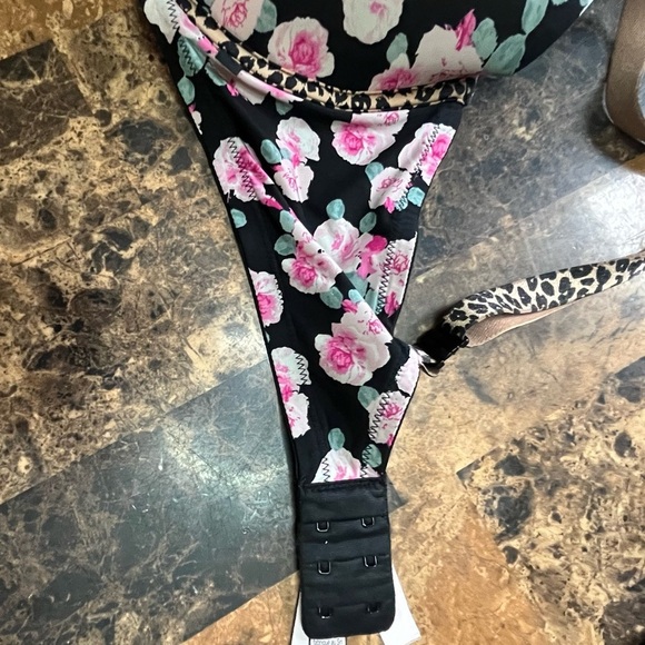 Victorias Secret Sexy Tee Push Up Bra - Picture 7 of 9